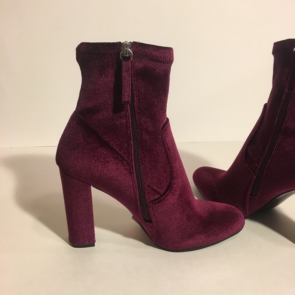 NWOT Steve Madden Edit Burgundy Ankle Boots - Picture 5 of 7